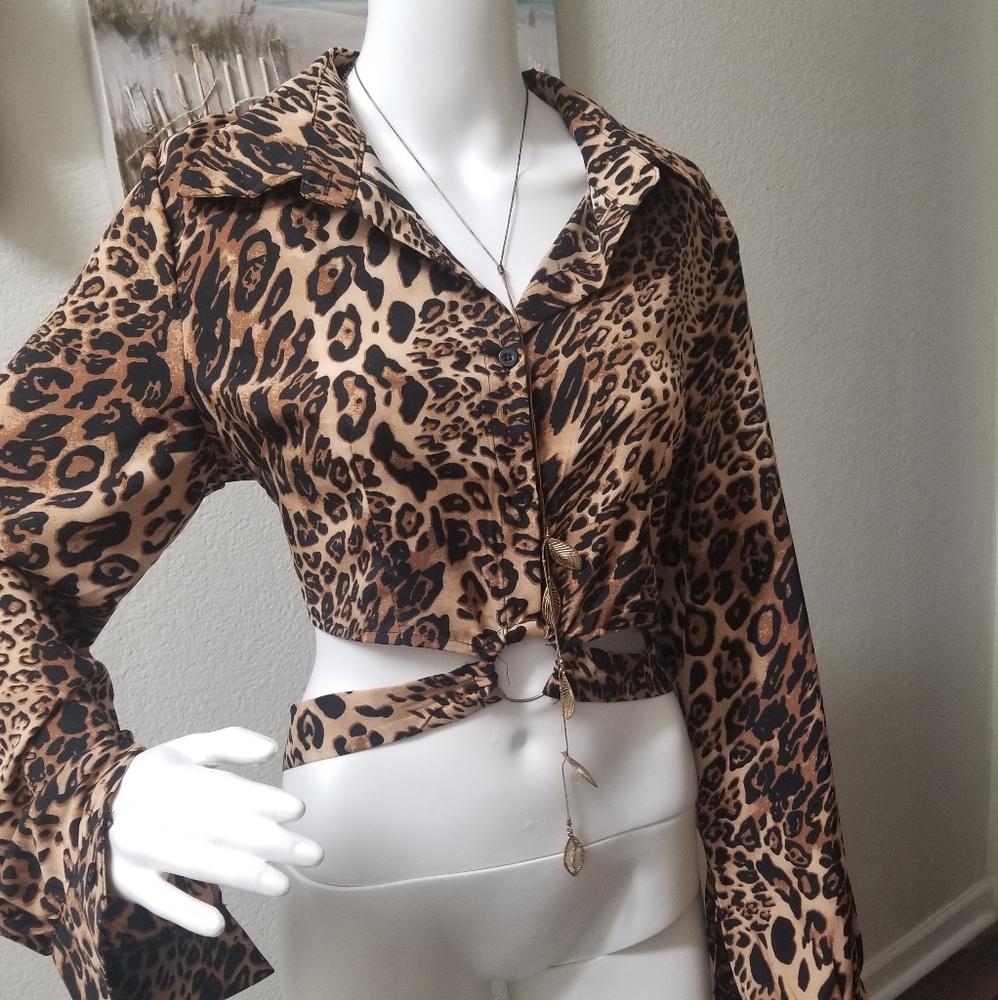 Cute Leopard Crop Top